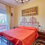 2 Bedroom Beautiful Apartment In Stresa
