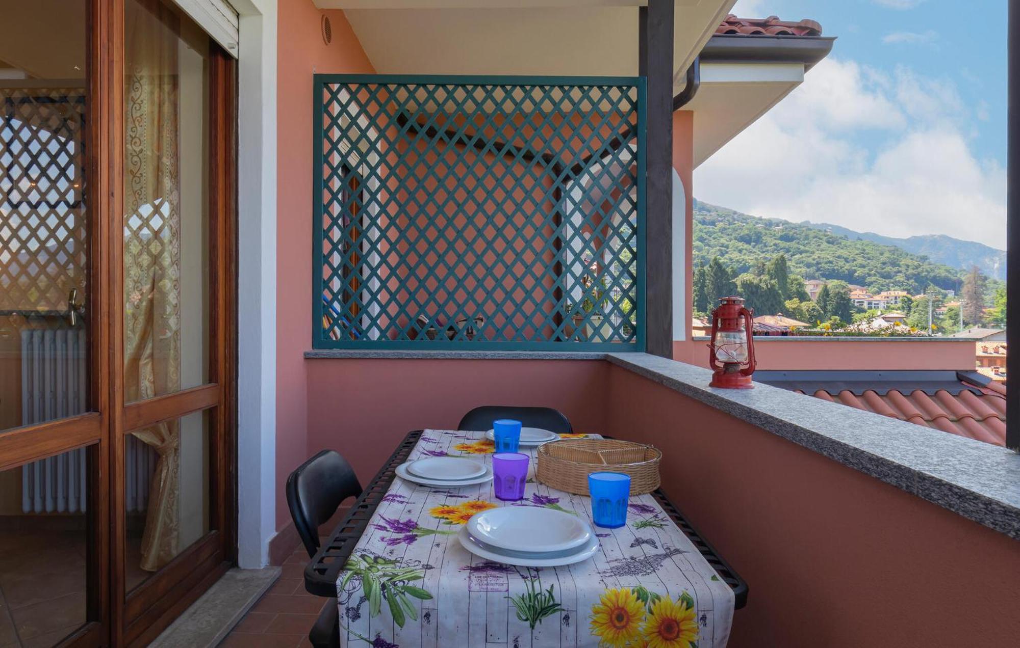 2 Bedroom Beautiful In * Stresa